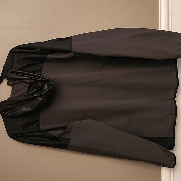 Eddie Bauer Men's Jacket - Picture 5 of 9